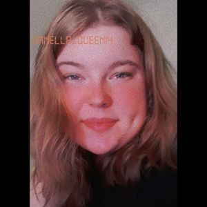 Meet your Posher, Danella